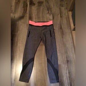 6 lulu crop pants